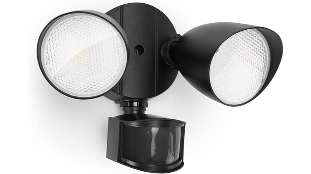 led security light with sensor