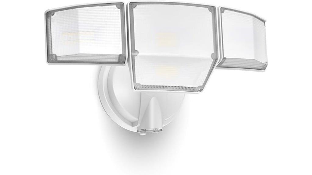 outdoor dusk to dawn lighting
