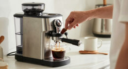 7 Best Coffee Machine With Built-In Grinder And Milk Frother In 2026