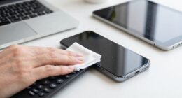 proper electronic cleaning methods