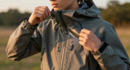 UT austin researchers develop a jacket that pulls drinkable water from the air